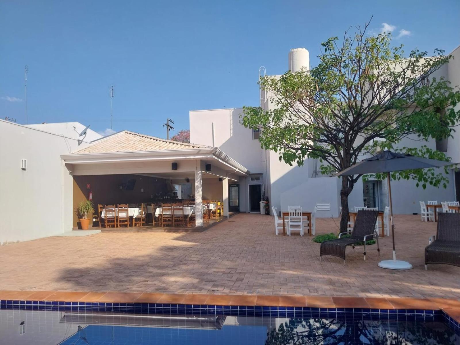 Ipê Palace Hotel Adamantina Extérieur photo